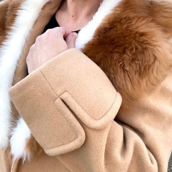 Stunning Vintage Ladies Coat Jackie Kennedy Style Faux Fox Fur Penny Lane - Picture 12 of 15